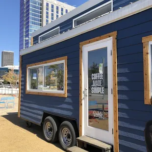 Public Coffee Co:  Outside Tiny House (17 Oct 2020)