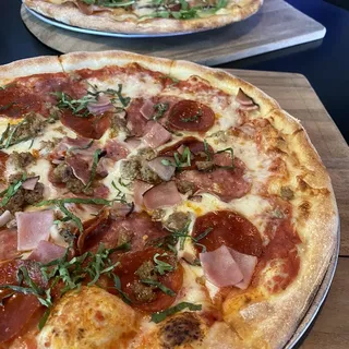 Public House Combo Pizza