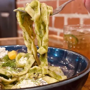 Pesto Pasta of the Day  @phidingthefam
