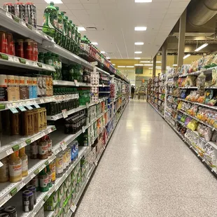 the aisle of a grocery store