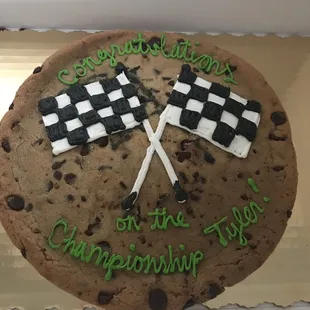 10" chocolate chip cookie