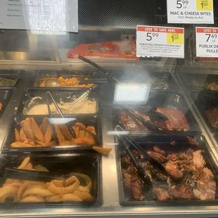 You can get fried chicken, fried fish, shrimp, jerk chicken, ribs. Lots of options