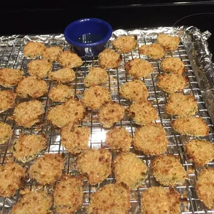 Experiment: Spicy Unfried Pickle Chips w Honey &amp; H-Mustard Sauces - BOOOM!!!