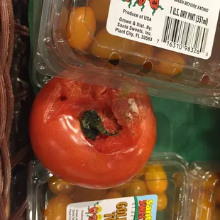 Every time I come here the veggies and fruits are like this!