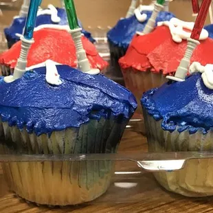 Asked for Star Wars colors to go with light sabers I had. Got this. Terrible. Disappointed my son on his birthday :(