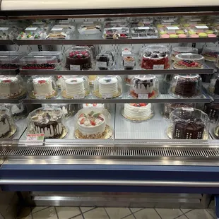 Cakes! Yes love those!