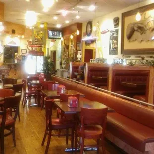 I was told that i was the reason they didnt have customers because i was occupying a booth. Where are your other customers??????