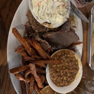 Puckett &apos;s BBQ - Pork , Chicken or Brisket