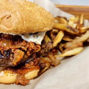 Pudgee's Eatery and Market