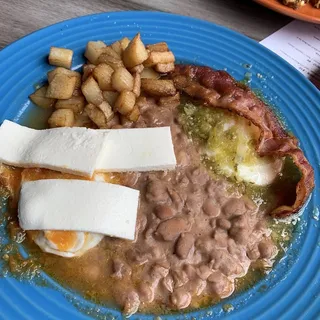 Huevos Divorciados