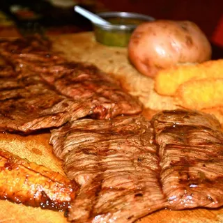 Churrasco Pueblito Viejo En Tabla