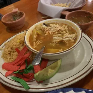 Tortilla soup (half bowl)