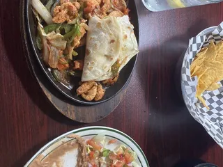 Casa Amigos Mexican Grill