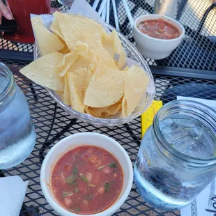 Chips &amp; Salsa
