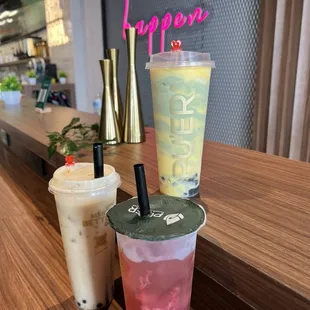 Top: Torched Crème Brûlée Matcha Left: Torched Brown Sugar Milk Tea with Boba Right: Strawberry Lemonade