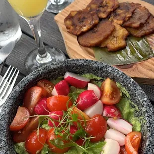 Guacamole appetizer, tostones, &amp; mimosa