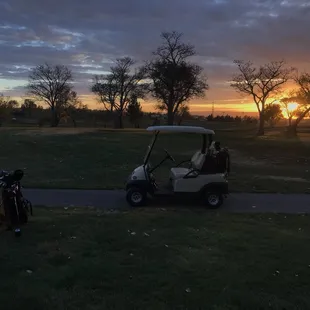 Looking West from the 8th tee box. Sunsets here are better than those found in movies. Very grateful to have access to this facility