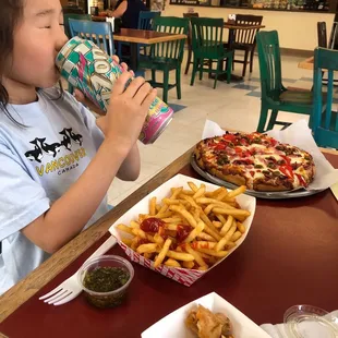 Kid friendly, nice seating and refreshments, good parking