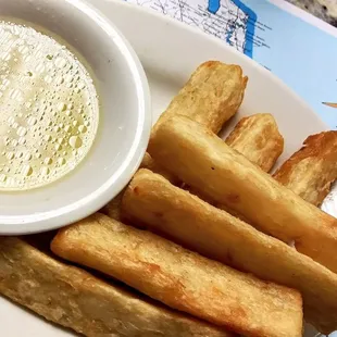 Yuca fries