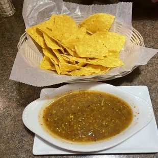 Ask for the tomatillo salsa.  Da bomb.
