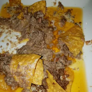 Nachos with beef and beans