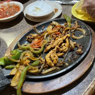This was our shared fajita meal, chicken &amp; steak mixed.....