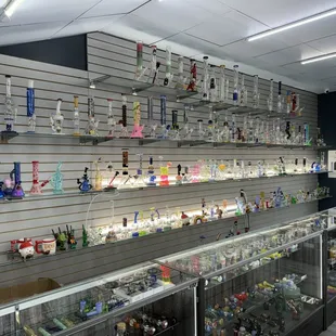 Puffin' Stuff Smoke Shop