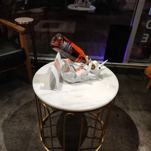 Entrance seating (closed)