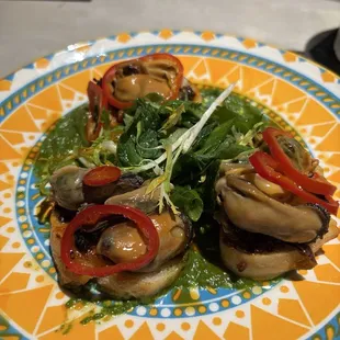 Smoked mussels toast