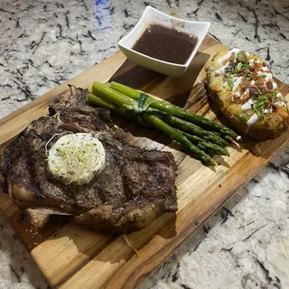 Grilled Rib Eye Steak