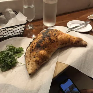 Classico Calzone