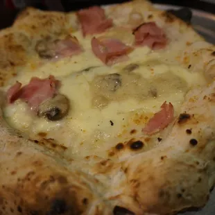 10&quot; Crema di Tartufo Pizza 5/5