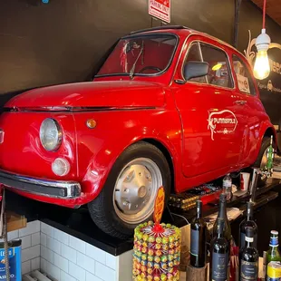 Iconic car!