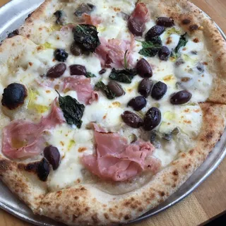 10" Crema di Tartufo Pizza