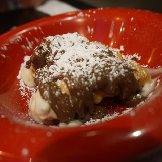 Cannoli with Nutella