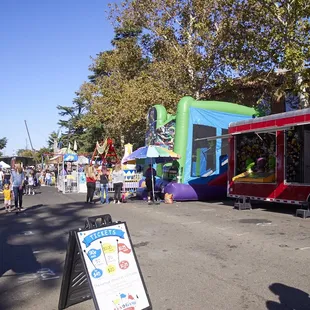 Pumpkin Fair 2016 was small but an introduction to Manteca's businesses.
