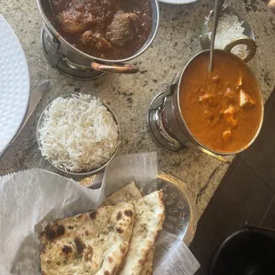 Paneer Tikka Masala Vindaloo Garlic Naan