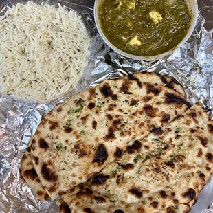 Saag paneer, jeera rice, garlic naan