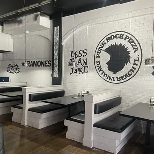 sushi and sashimi, interior