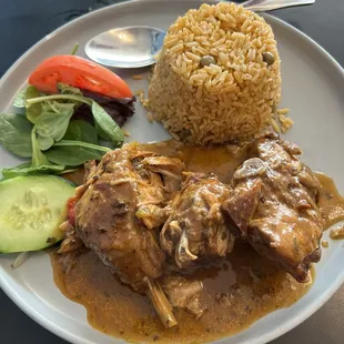 Pollo Guisado