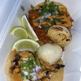 1 Taco de Pastor 1 Taco de Chorizo