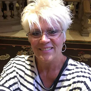 Tami W.