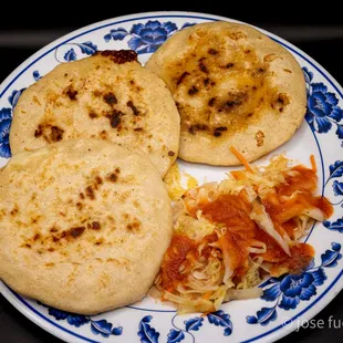 3 Pupusa plate with Salsa and Curtido
