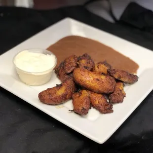 Frijoles plátanos y crema
