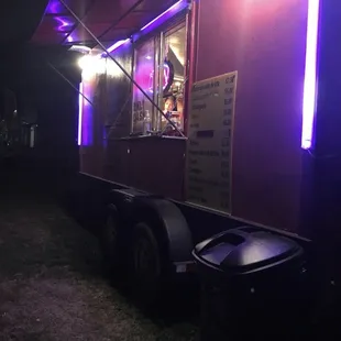 a food truck at night