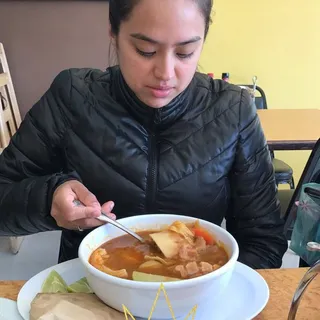 Sopa de pata ( res ) ( Saturdays and Sundays ONLY)