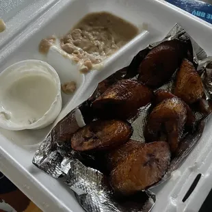 B6. Platanos Fritos