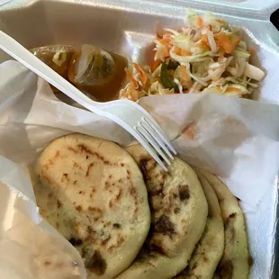 Pupusas Mixtas