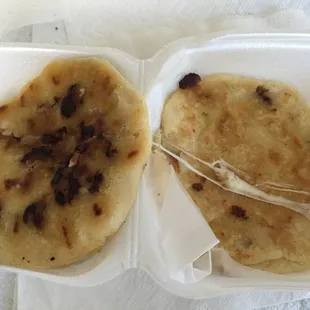 Beef fajita pupusa