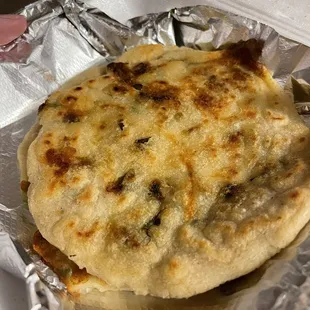 Pupusa jalapeño con queso